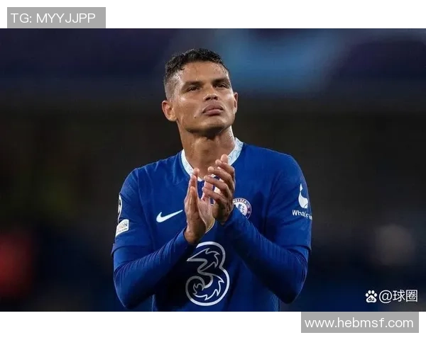 欧洲足球明星的魅力与风采展现帅气风范的球场传奇